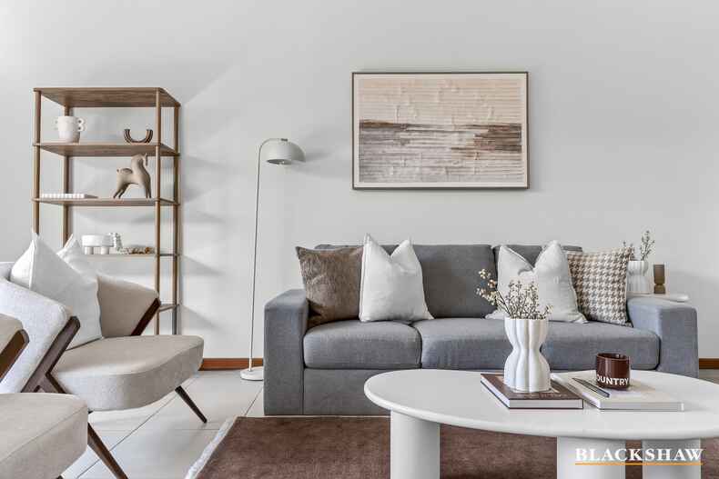 12 Bonrook Street Hawker