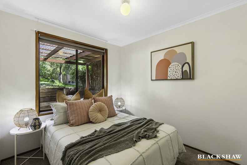 6 McArthur Place Latham