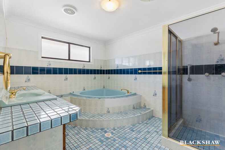 12    Larmer Close Broulee