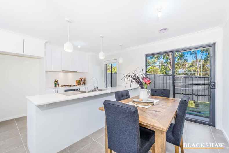 2/25 Miller Street Queanbeyan