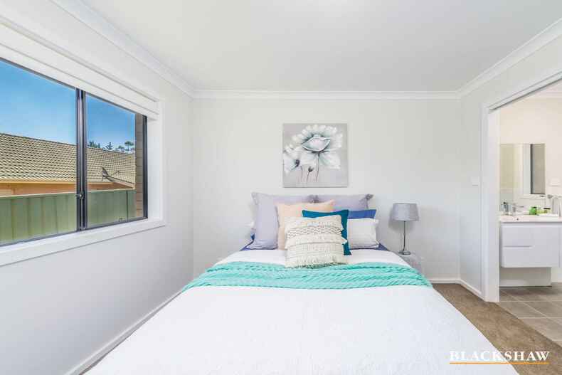 2/25 Miller Street Queanbeyan