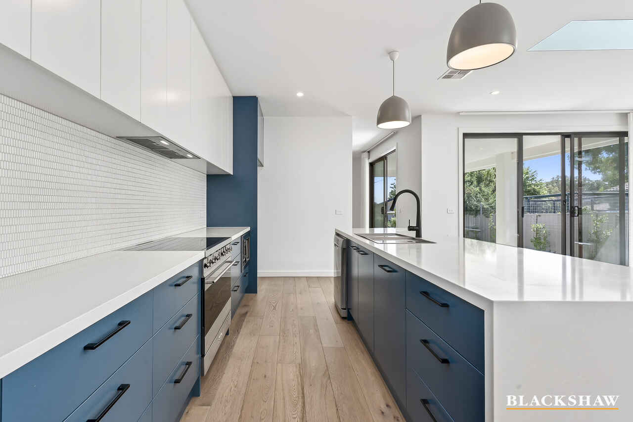 10 Perry Drive Chapman