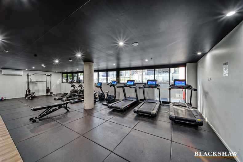 2301/15 Bowes Street  Phillip