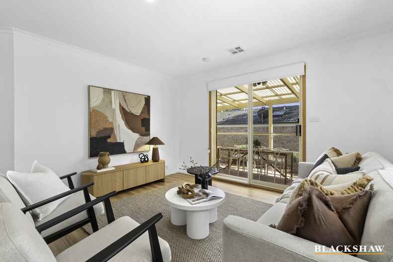 6 Randall Close Dunlop 6 Randall Close Dunlop