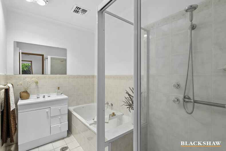 6 Randall Close Dunlop 6 Randall Close Dunlop