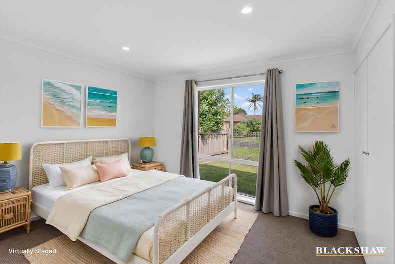 8 Barton Parade Tomakin