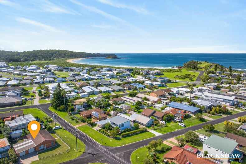 8 Barton Parade Tomakin