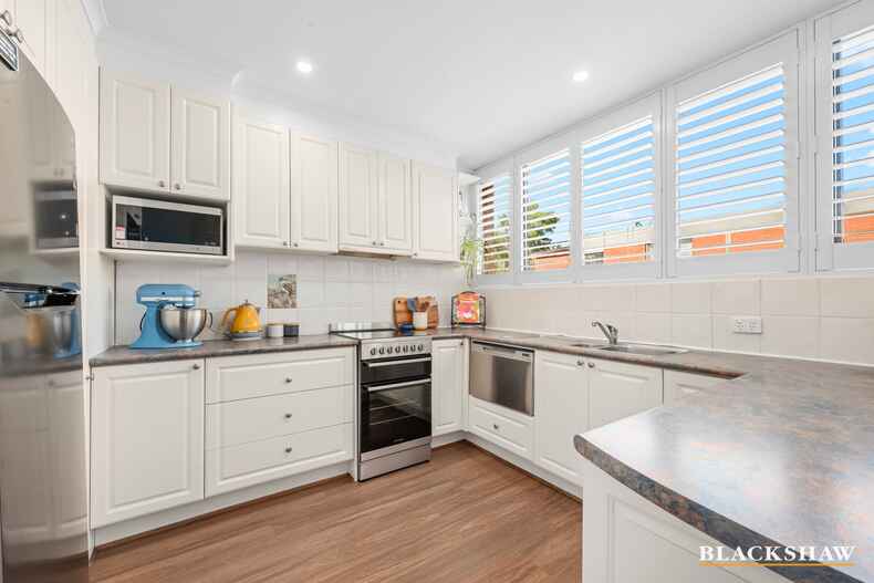 4/8 Longerenong Street Farrer