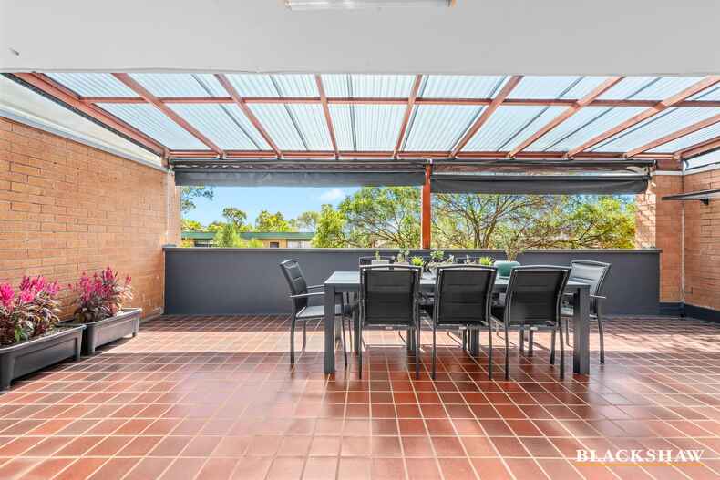 4/8 Longerenong Street Farrer