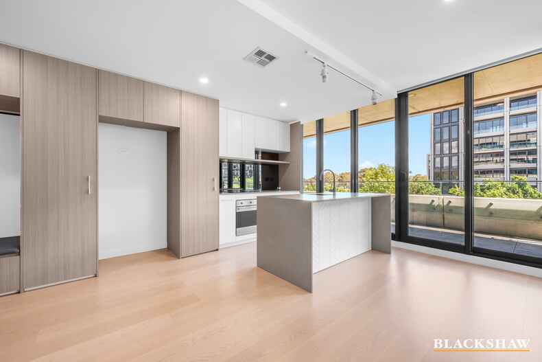 226/1 Kalma Way Campbell