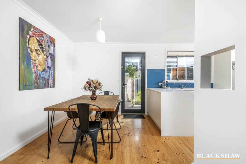 62a Blackman Crescent  Macquarie