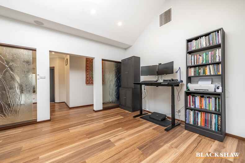 58 Ironbark Circuit Jerrabomberra