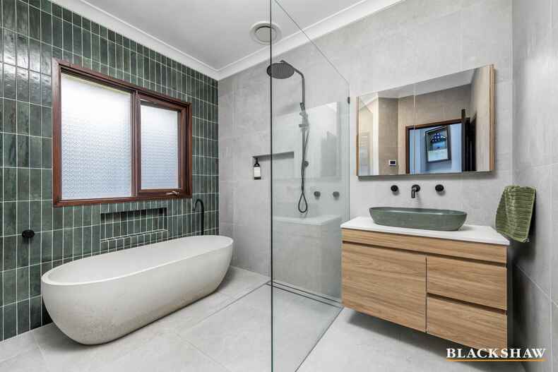 58 Ironbark Circuit Jerrabomberra