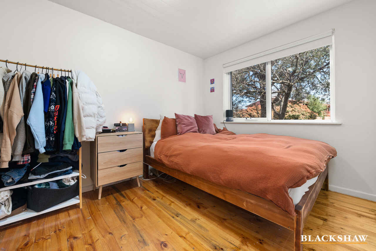 2/26 Frencham Street Downer