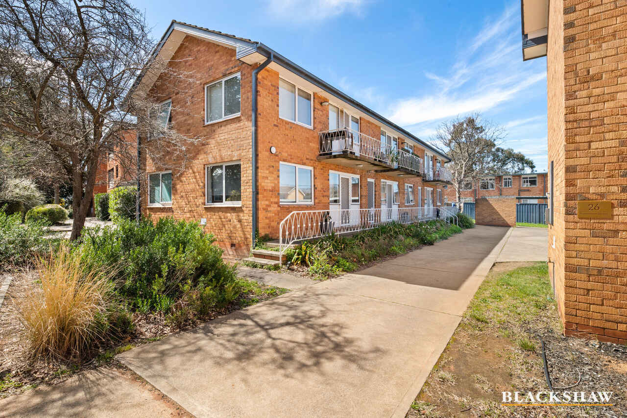 2/26 Frencham Street Downer