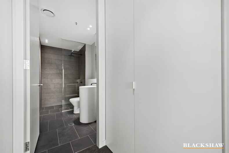 812/161 Emu Bank  Belconnen