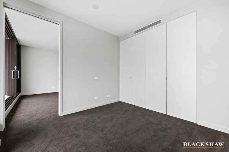 812/161 Emu Bank  Belconnen