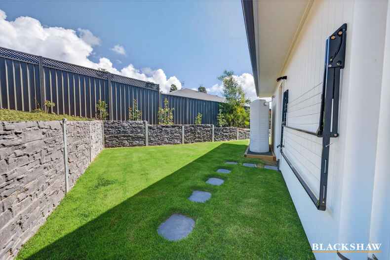 8 Tench Street Sunshine Bay