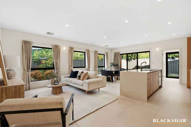 4/7 Damala Street Waramanga