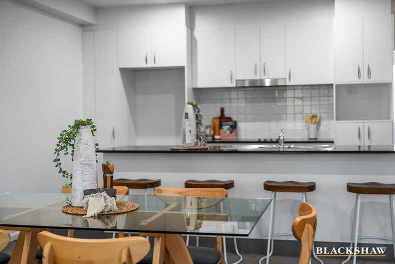 unit 1/1 Eardley Street  Bruce