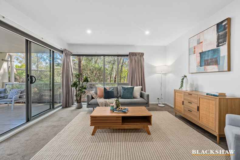 unit 1/1 Eardley Street  Bruce