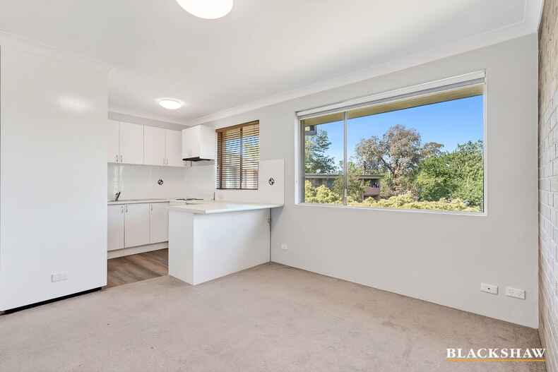 53C/58 Wattle Street Lyneham