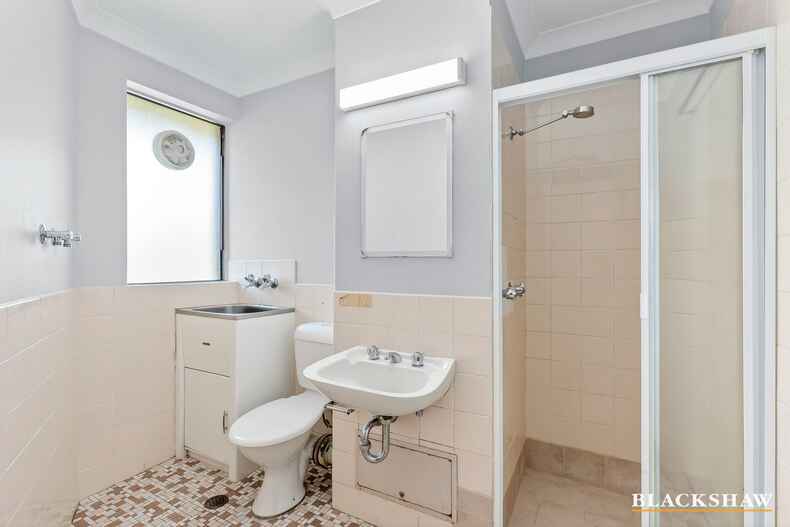 53C/58 Wattle Street Lyneham