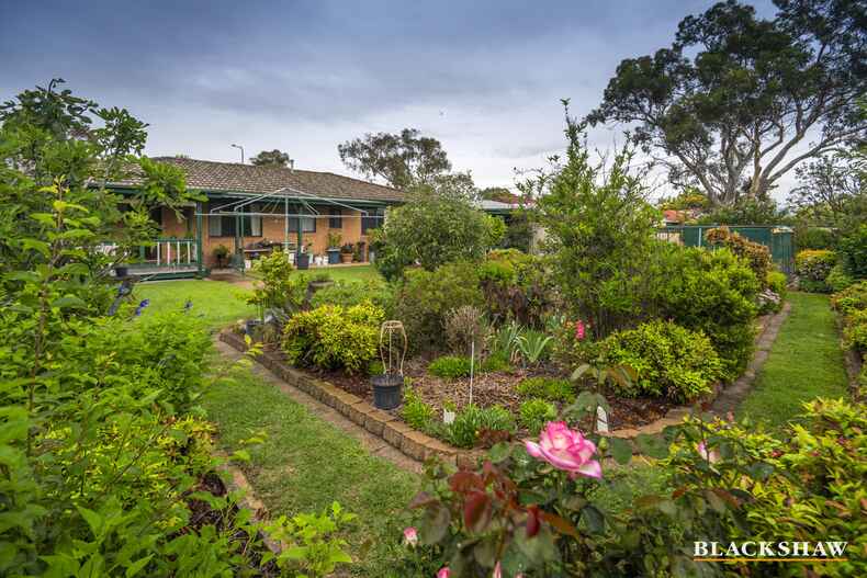 43 Heagney Crescent Chisholm 43 Heagney Crescent Chisholm