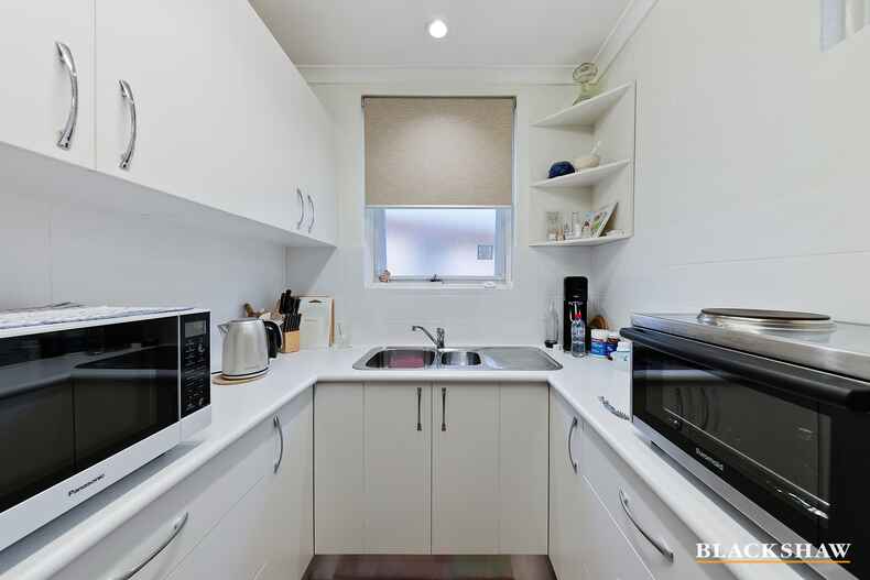 120 Schlich Street Yarralumla