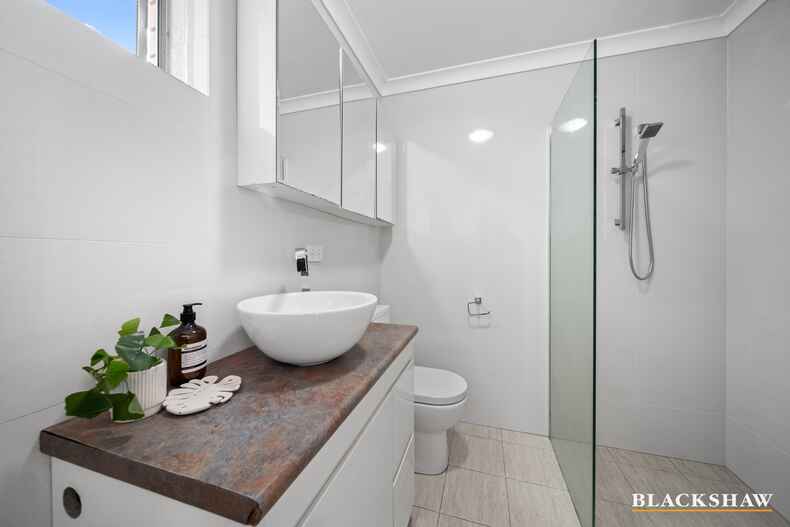 23/145 Carruthers Street Curtin