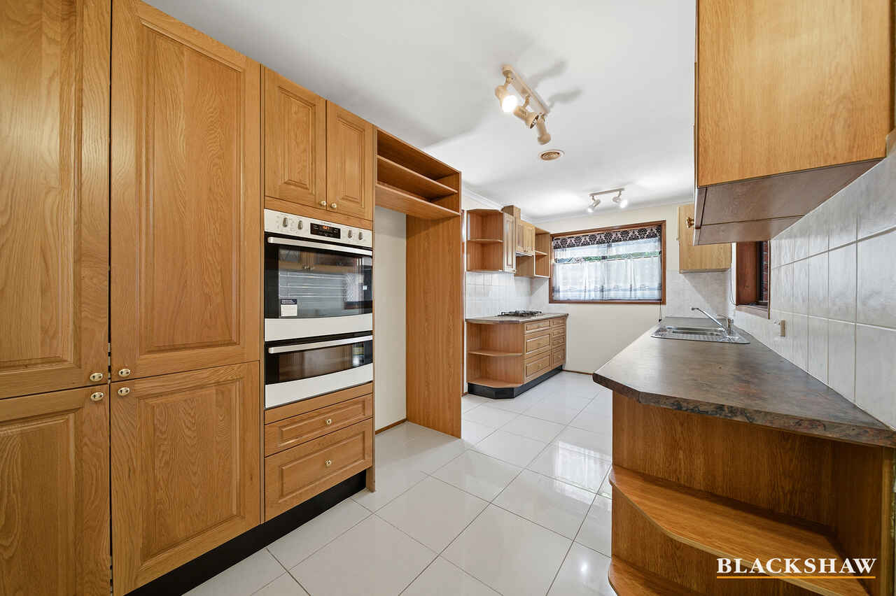 7 Schuler Place Mckellar