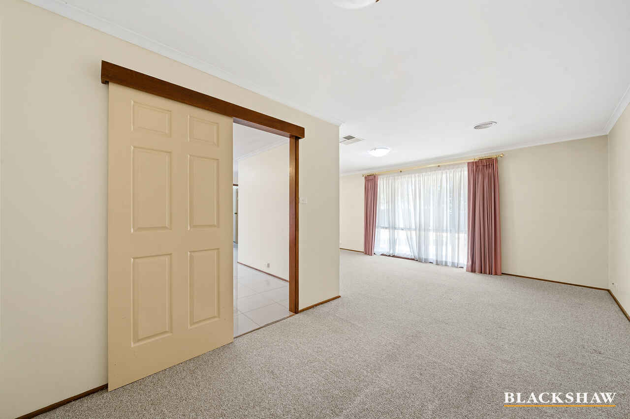 7 Schuler Place Mckellar