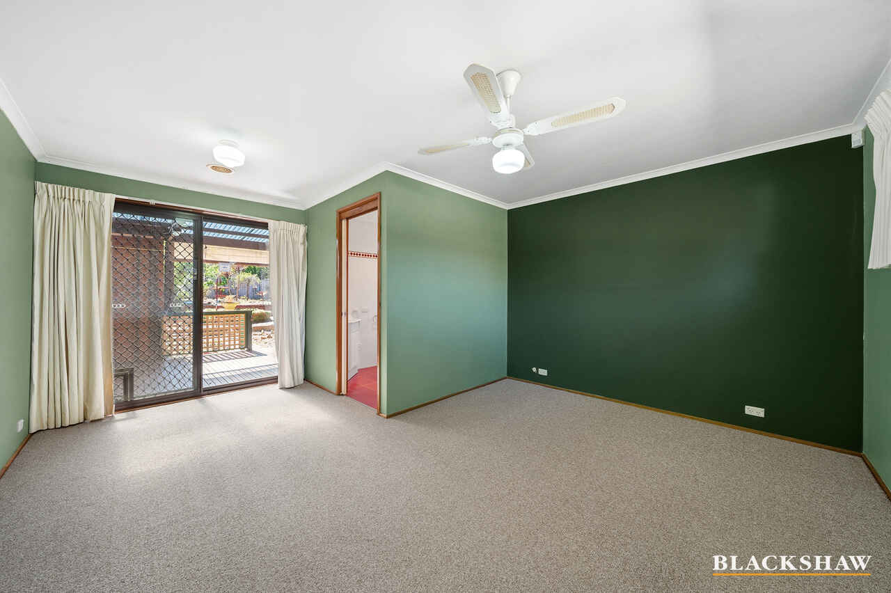 7 Schuler Place Mckellar