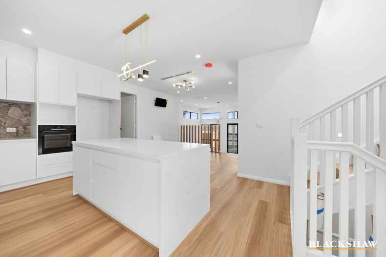 12 Kallir Street Denman Prospect