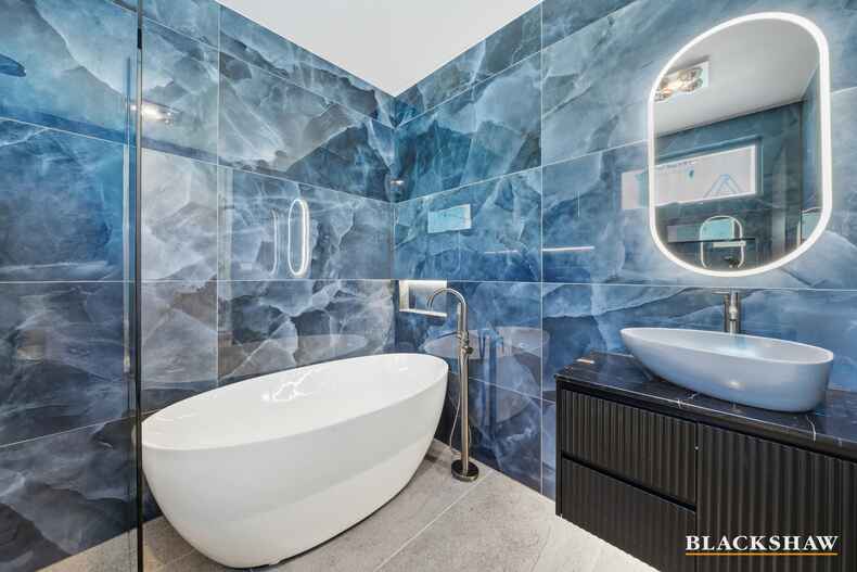 12 Kallir Street Denman Prospect