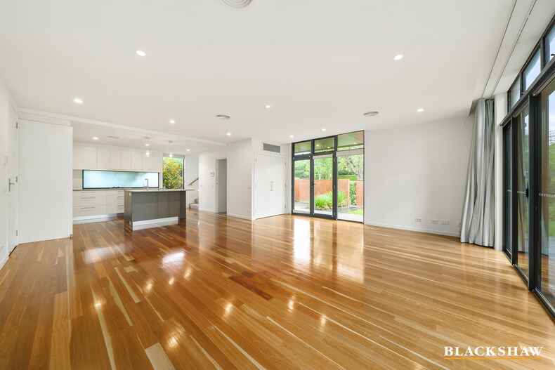 32 Mueller Street Yarralumla