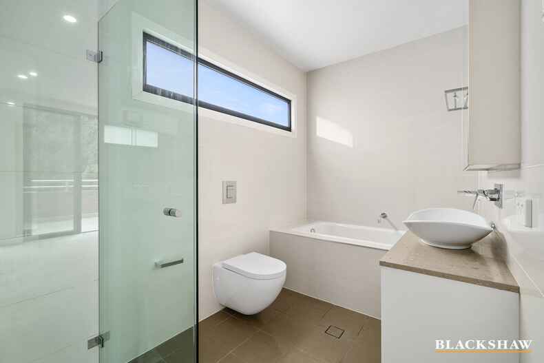 32 Mueller Street Yarralumla