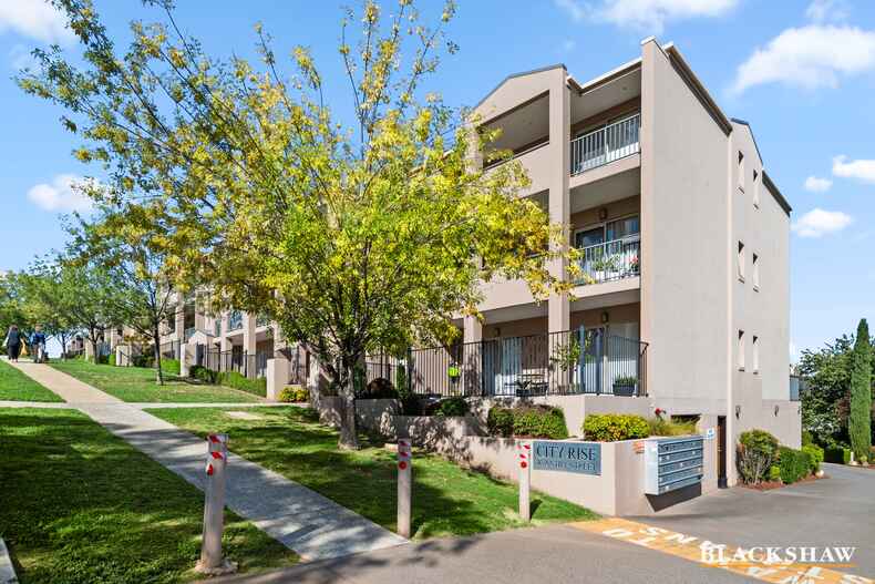 28/43 Antill Street Queanbeyan 28/43 Antill Street Queanbeyan