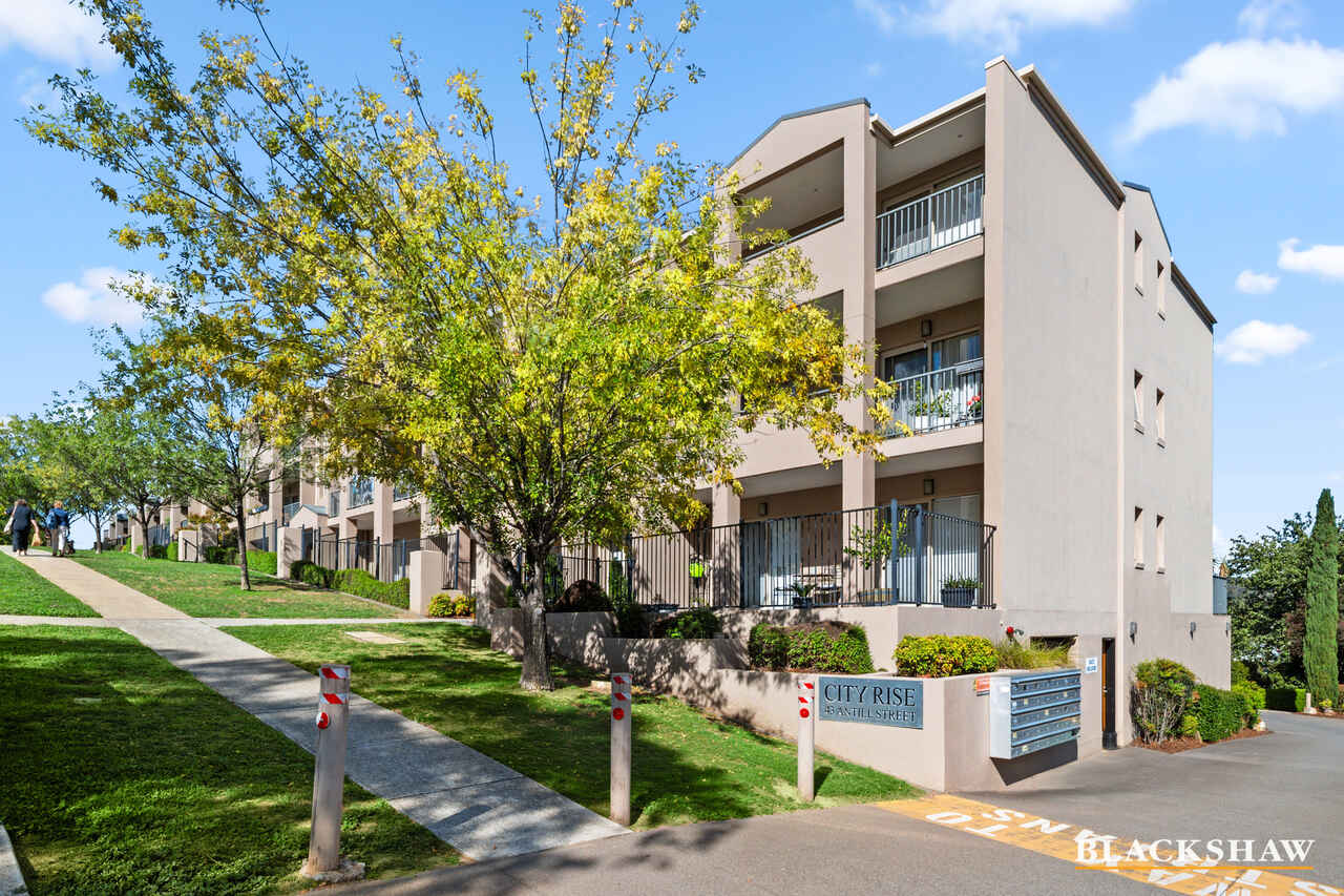 28/43 Antill Street Queanbeyan