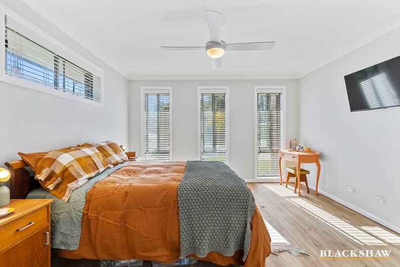 42 Courtenay Crescent Long Beach