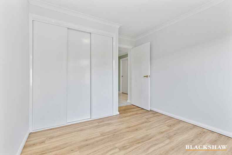 42 Courtenay Crescent Long Beach