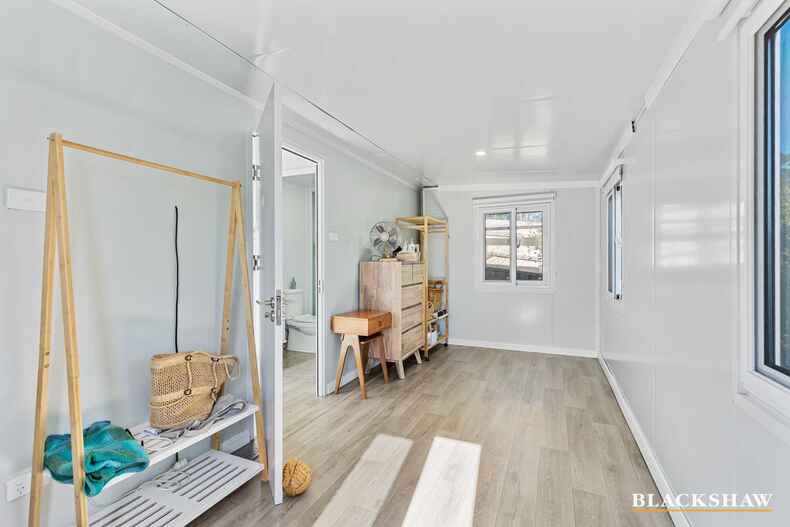 42 Courtenay Crescent Long Beach