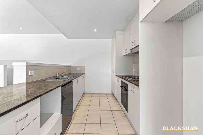 21/58 Eileen Good Street Greenway