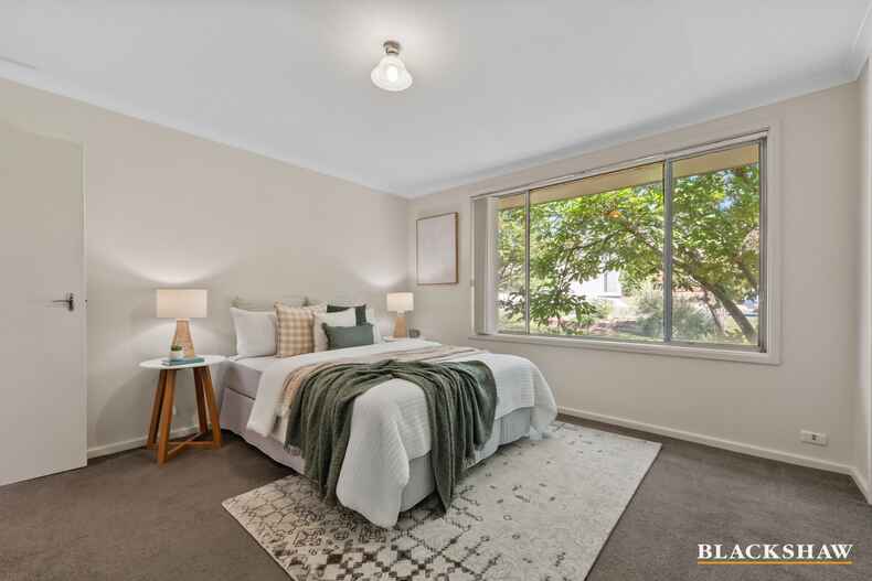 18 Castlereagh Crescent Macquarie