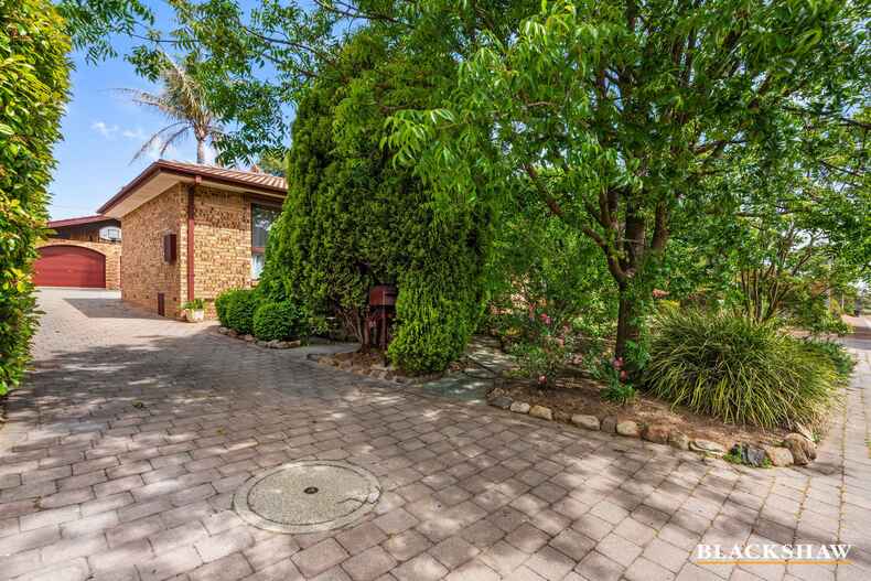 35 Postle Circuit Holt 35 Postle Circuit Holt