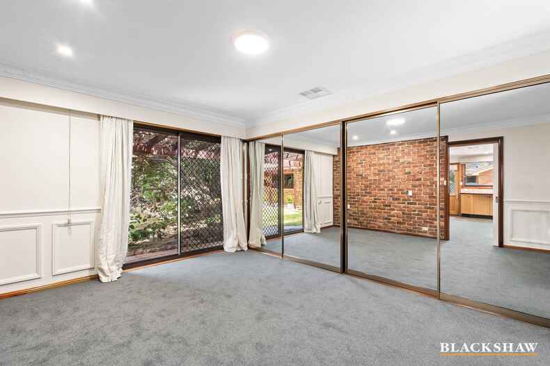 35 Postle Circuit Holt 35 Postle Circuit Holt