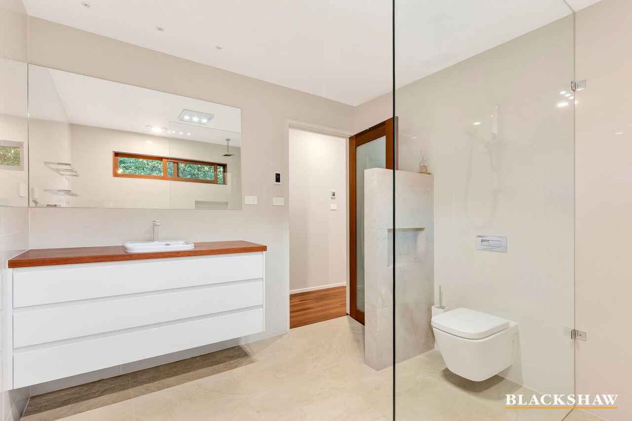 81 Halloran Drive Jerrabomberra