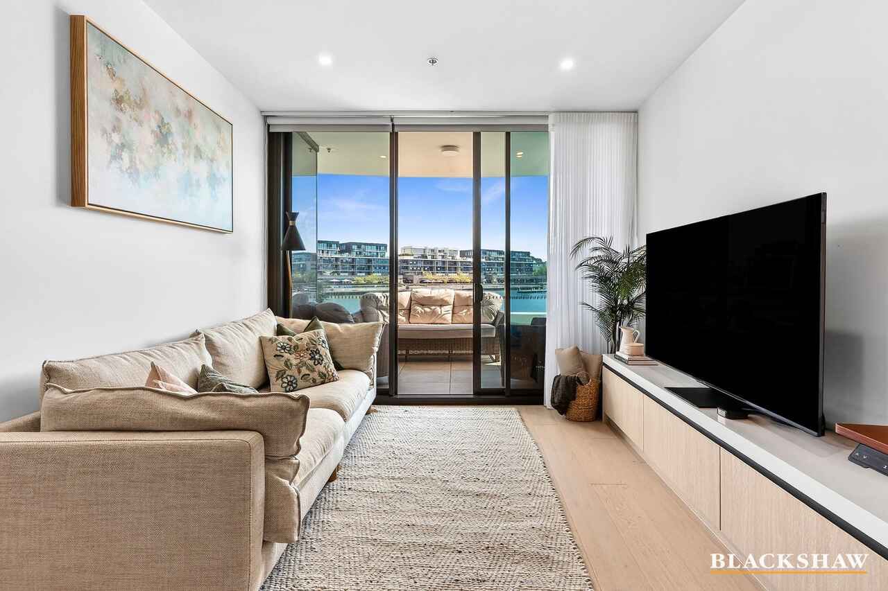 102/45 Honeysett View Kingston