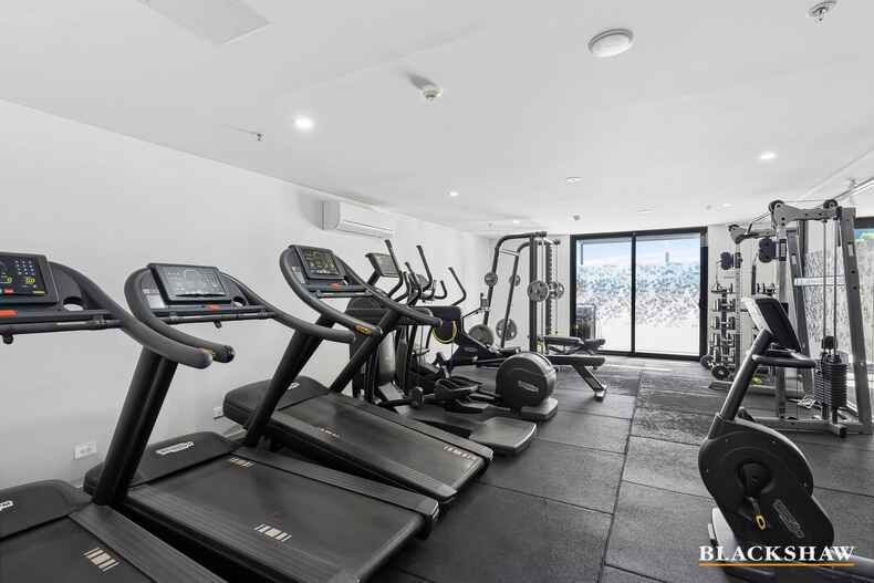 294/1 Anthony Rolfe Avenue Gungahlin