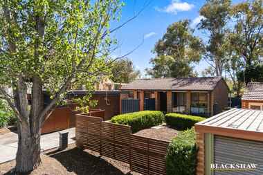 11 Le Souef Crescent  Florey